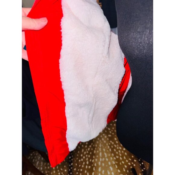 Red Soft Quilted Hooded Vest Fleece Lined Faux Fur Trim Green Tea L/G Outdoor - Picture 13 of 14